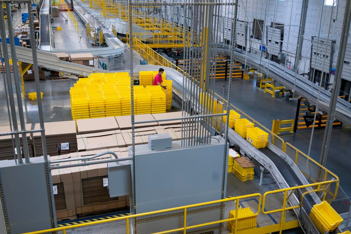 California Bill Could Alter Amazon Labor Practices