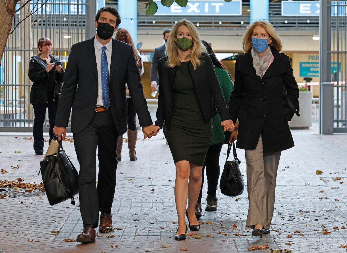 Key takeaways from Week 7 of the Elizabeth Holmes trial.