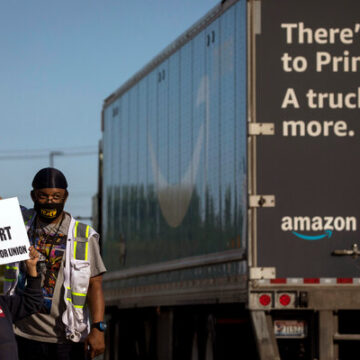 Amazon Reaches Labor Deal, Giving Workers More Power to Organize