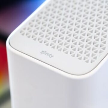 Comcast delays data caps in Northeast US for at least another year