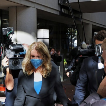 Prosecutors Push Elizabeth Holmes of Theranos to Take Responsibility