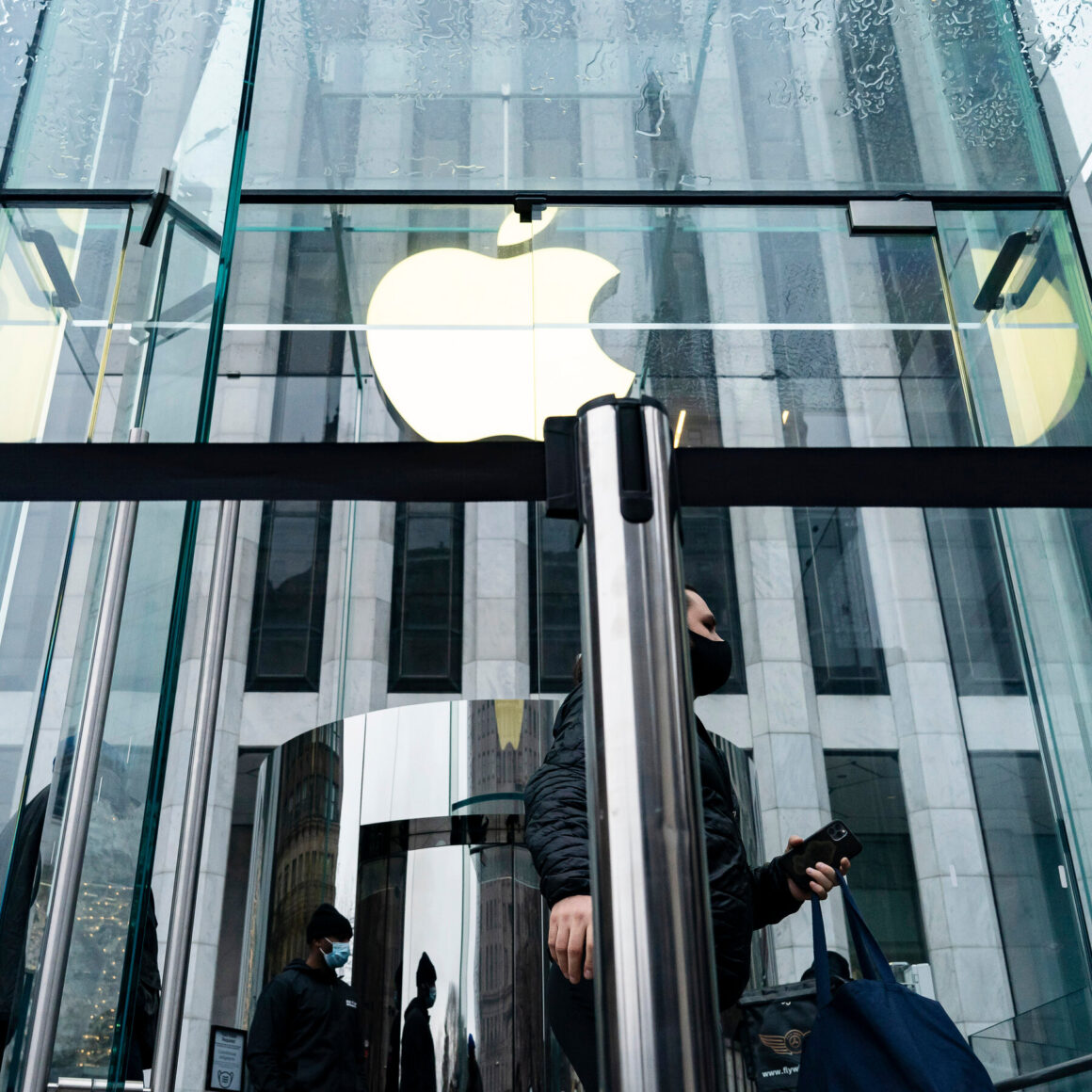 Apple’s profit jumps to $34.6 billion in holiday quarter despite supply issues.