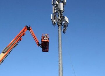 Verizon and AT&T’s 5G Cellular Service Can Proceed After Deal Is Reached With U.S.