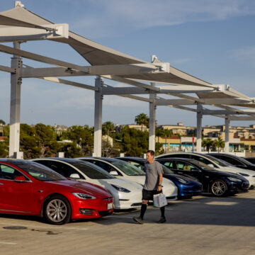 Why Tesla Soared as Other Automakers Struggled to Make Cars