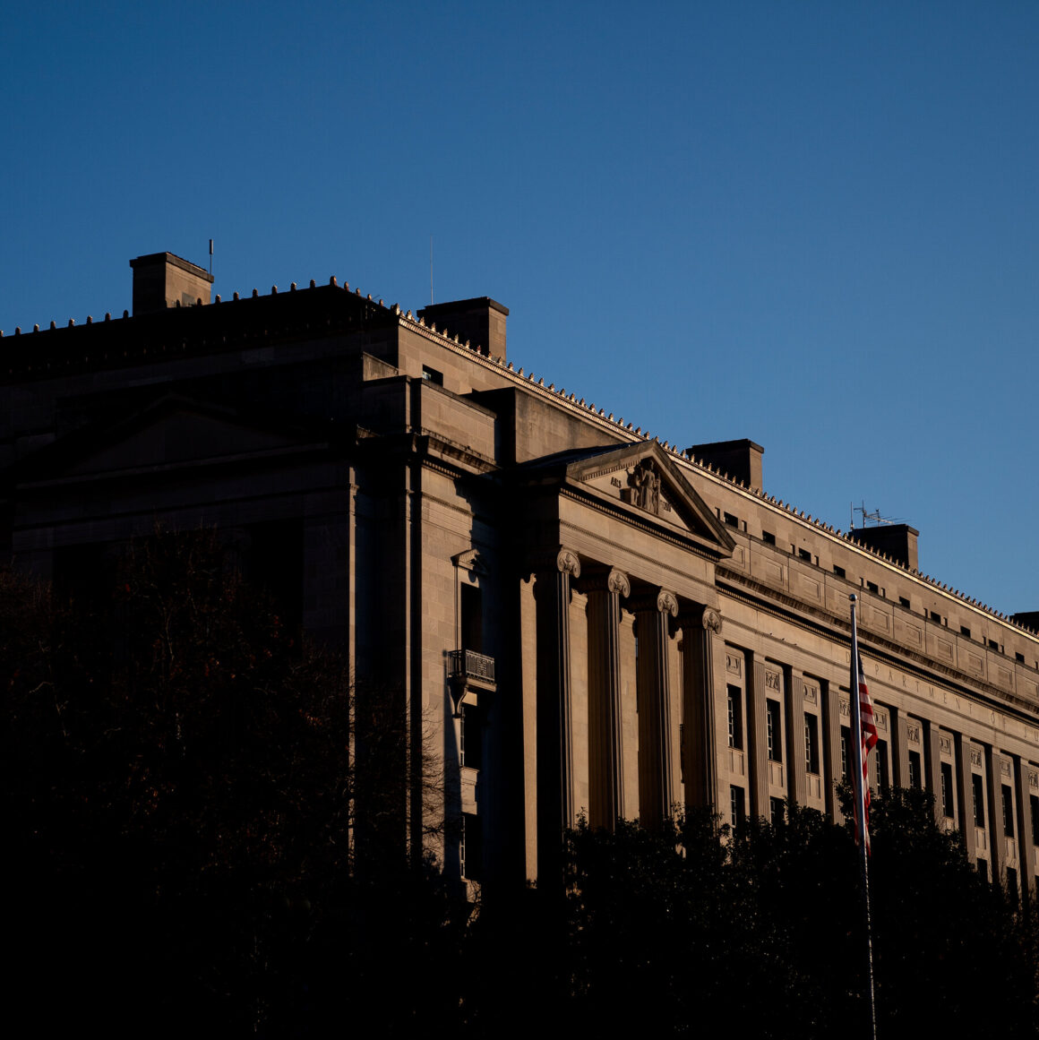 Justice Dept. Seizes $3.6 Billion in Bitcoin and Arrests Married Couple