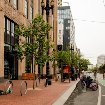 Twitter’s Mixed Fourth-Quarter Earnings Show Challenges Ahead