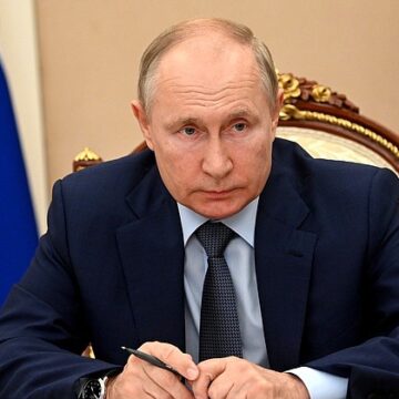 Russia, Blocked From the Global Internet, Plunges Into Digital Isolation