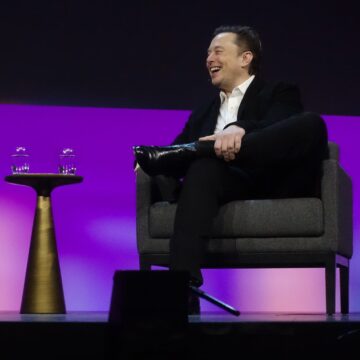 Can Elon Musk Make Twitter’s Numbers Work?