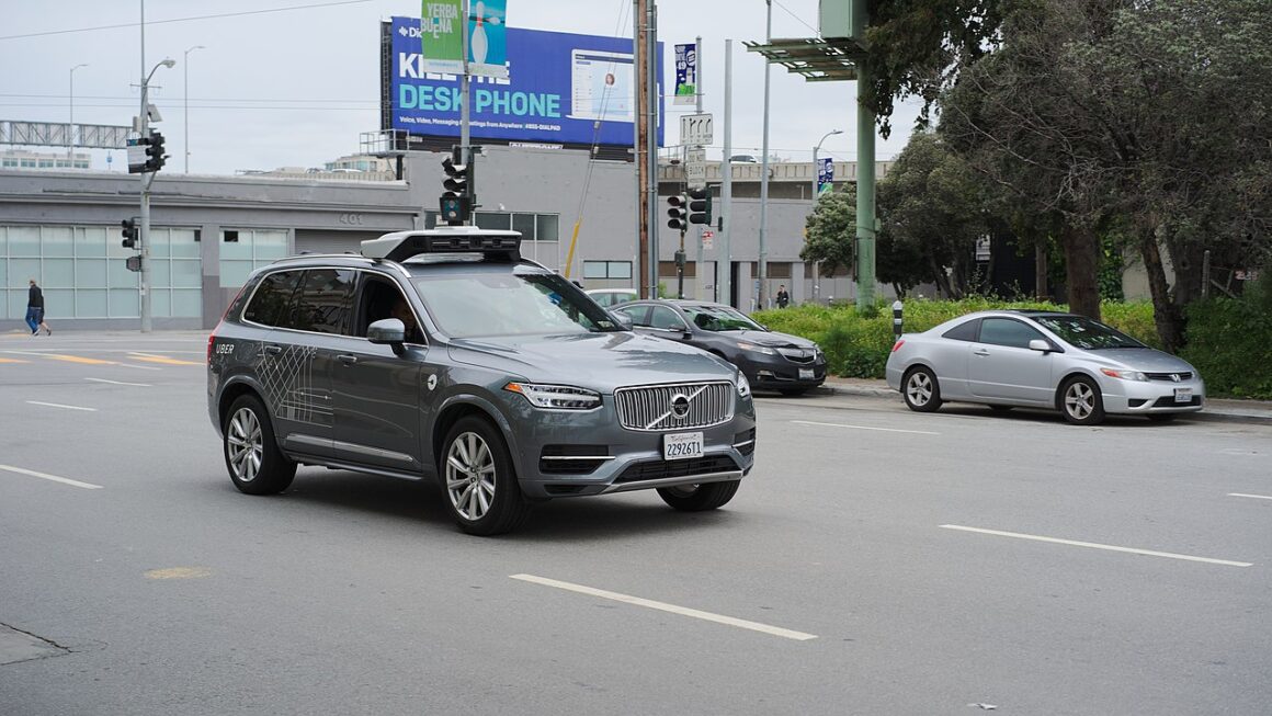 Uber’s Revenue Is Up 72 Percent From Last Year, but It Posts a Loss