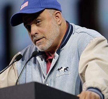 Mark Levin analyzes difference between the Biden & Trump classified doc situations
