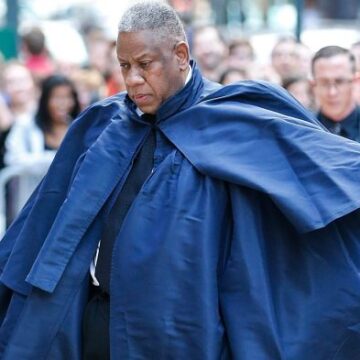 André Leon Talley’s estate auction attracted people seeking a piece of history Sale of the fashion editor’s belongings raised money for churches in Harlem and North Carolina