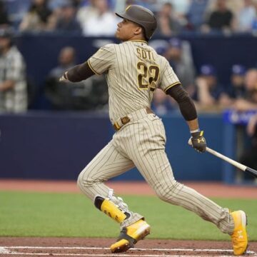 Juan Soto, Padres go for another win vs. Blue Jays