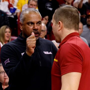 Did Iowa State steal signs from Kansas State?