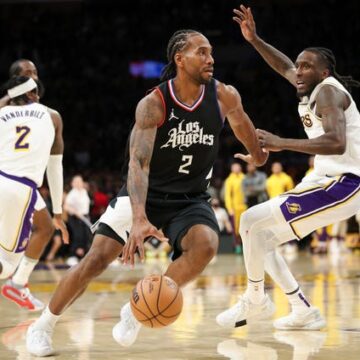 Tyronn Lue unplugged Kawhi Leonard before he could overheat in a playoff atmosphere