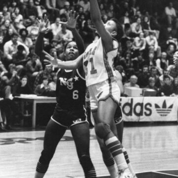 Women’s basketball pioneer Elizabeth McQuitter is on a mission