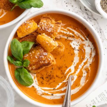 Creamy Tomato Soup with Cheesy Croutons