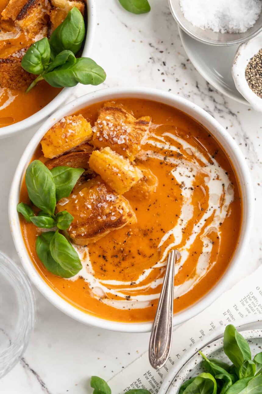 Creamy Tomato Soup with Cheesy Croutons