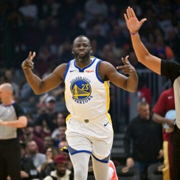 Draymond Green passed who on the NBA’s made threes list?