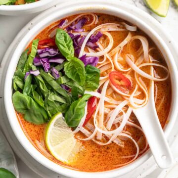 Thai Coconut Curry Soup