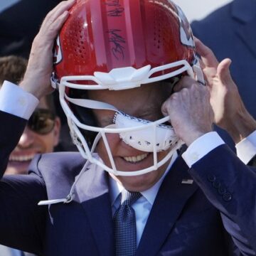 Commander-In-Chiefs: Biden Dons a Helmet and the Jokes Write Themselves Commander-In-Chiefs: Biden Dons a Helmet and the Jokes Write Themselves