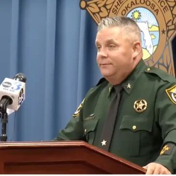 ‘Just unspeakable’: Florida Deputies Bust Down Innocent Black Woman’s Door Twice and Forced Her Outside Her Home In the Nude In Front of Multiple Officers and Her Children