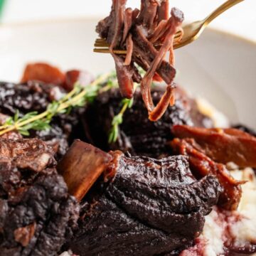Braised Beef Short Ribs Recipe with Red Wine Sauce Braised Beef Short Ribs Recipe with Red Wine Sauce