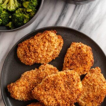 Oven Fried Pork Chops (Healthy Soul Food Recipe) Oven Fried Pork Chops (Healthy Soul Food Recipe)