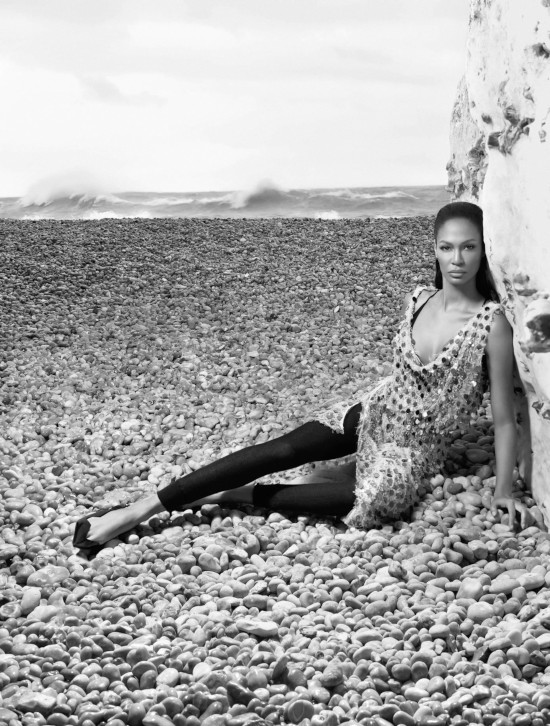 Editorials. Joan Smalls. Numéro France #247. Editorials. Joan Smalls. Numéro France #247.