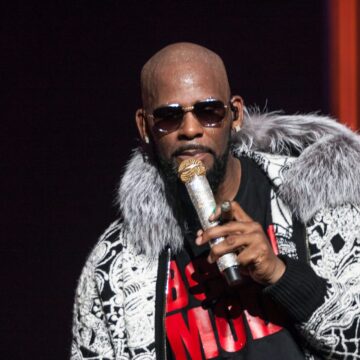 R R. Kelly’s daughter Buku Abi never taking her son to see grandfather (video)