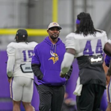 The resurgence of Brian Flores The resurgence of Brian Flores