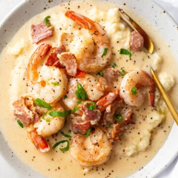 Grits A Ya Ya (Creamy Shrimp and Grits Recipe) Grits A Ya Ya (Creamy Shrimp and Grits Recipe)