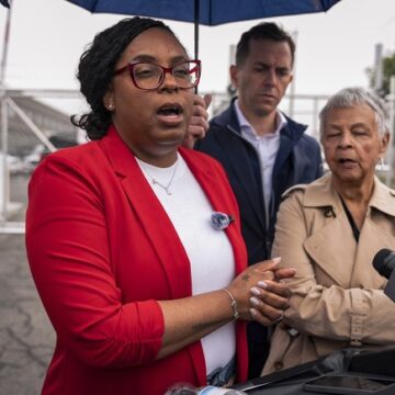 Dem LaMonica McIver: Wouldn’t Change a Thing in Clash Where She’s Charged With Assaulting Law Officers Dem LaMonica McIver: Wouldn’t Change a Thing in Clash Where She’s Charged With Assaulting Law Officers