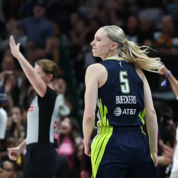 “Pretty Surreal”: Paige Bueckers Shines in Front of Idol, Kyrie Irving