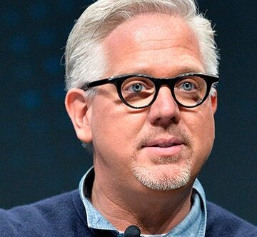 Glenn Beck Posts Roadside Chat for Trump With Advice on Reported Flap Between Bongino and Bondi