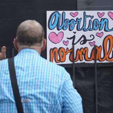 Wisconsin Supreme Court Overturns State’s Abortion Ban