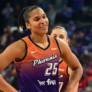 Alyssa Thomas Becomes First Player to Record Three Consecutive Triple Doubles