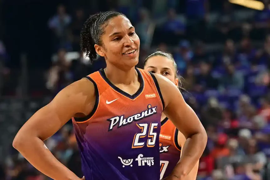 Alyssa Thomas Becomes First Player to Record Three Consecutive Triple Doubles