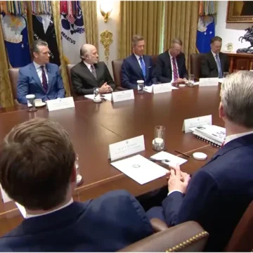 ‘Beyond Embarrassing’: Trump Ally Can’t Even Say ‘Nobel’ But Thinks the President Deserves Prize As He Gushes Over Him in ‘Cringe-worthy’ Video