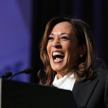 Kamala Harris Tells Stephen Colbert She’s Avoiding Running for Office Because ‘The System is Broken’