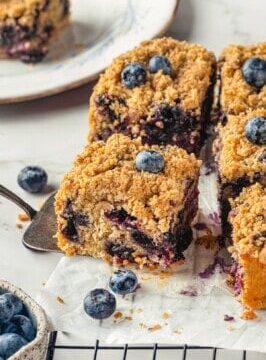 Old-Fashioned Blueberry Buckle
