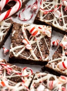 Peppermint Brownies With White Chocolate Topping