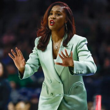 SMU’s Adia Barnes: My sideline style has evolved along with my coaching career SMU’s Adia Barnes: My sideline style has evolved along with my coaching career