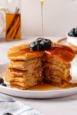 Fluffy Oat Flour Pancakes Fluffy Oat Flour Pancakes