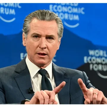 ‘I Don’t Care Who the Hell You Are!’: Newsom Dares an Unexpected Attacker to Come for Him After Trump’s Racist Obama Video — Then Crushes the Ambush on the Spot