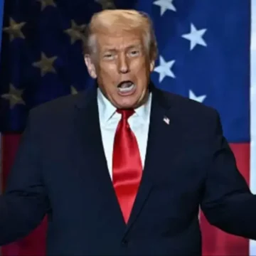 ‘He Is Severely Unwell’: Trump Starts Ranting, Admits He’s Being ‘Controversial’ — Then Lets Something Slip and It Just Keeps Getting Worse Until It Becomes a Full-Blown Breakdown on Camera