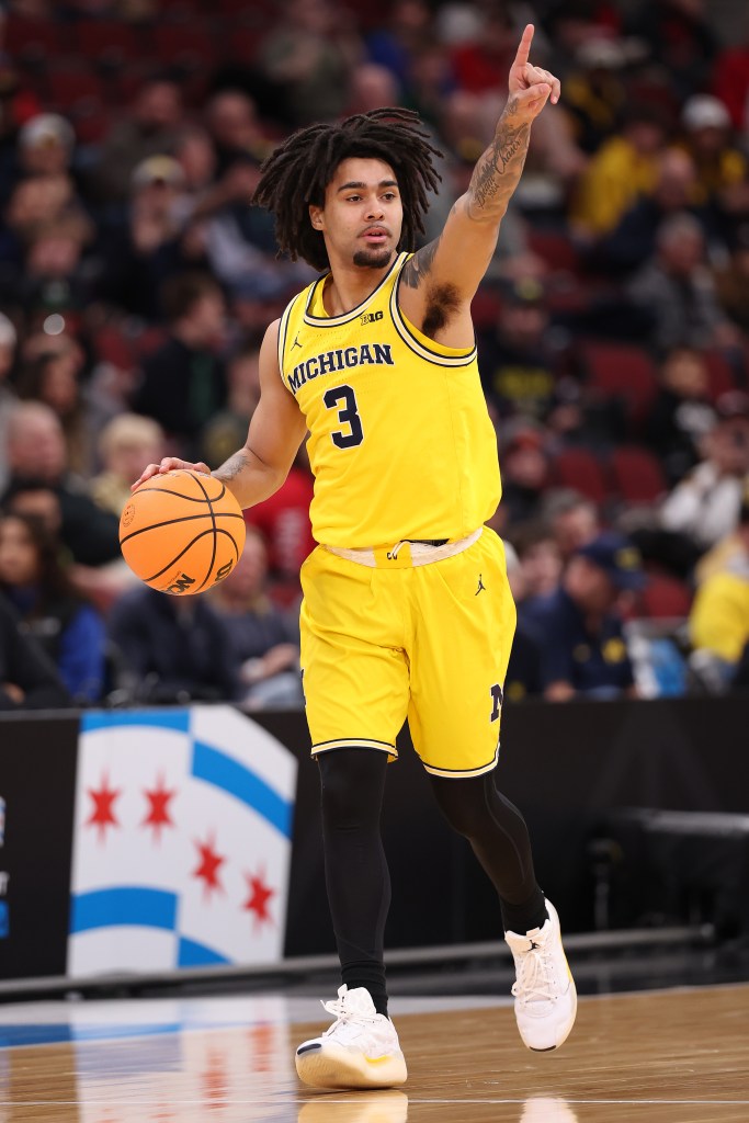 Michigan guard Elliot Cadeau refuses to be defined by limitations Michigan guard Elliot Cadeau refuses to be defined by limitations