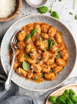 One Pot Cheesy Tomato Gnocchi