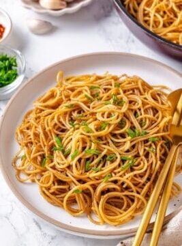 Garlic Noodles Garlic Noodles