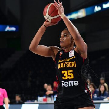 Ta’Niya Latson drew inspiration from old Hollywood for her WNBA draft outfit