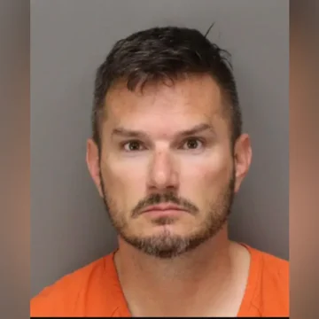‘Trying Gouge Out My Eyeballs’: Florida Cop Arrested After Allegedly Handcuffing Girlfriend and Beating Her for Hours, But the Details That Surfaced Later Changes Everything